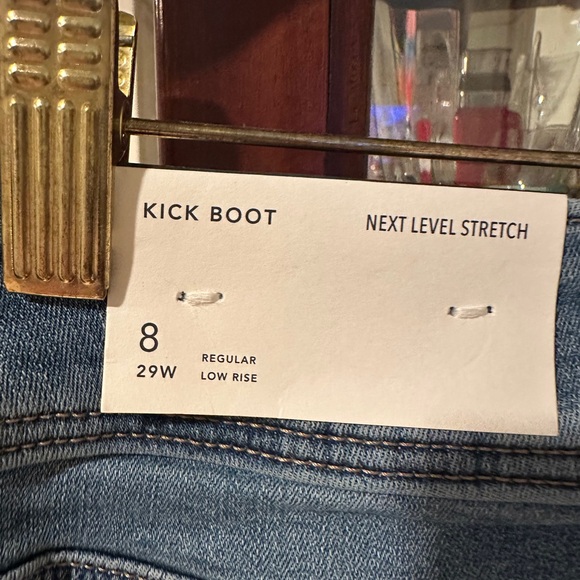 American Eagle MEDIUM BRIGHT INDIGO Women's Next Level Bootcut Jean, 8 Reg/ 29W - Picture 4 of 7